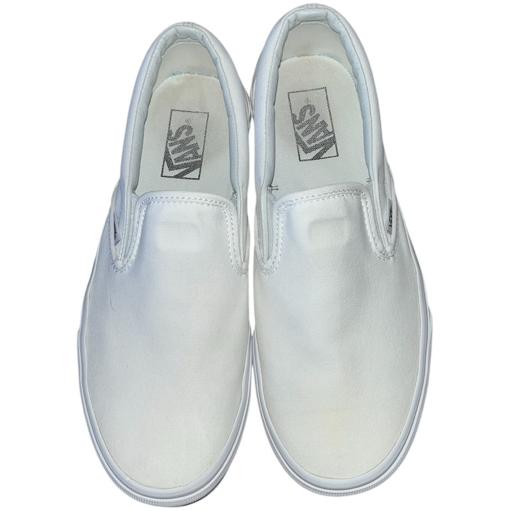 Vans True White Classic Slip-On Shoe W-10/M-8.5